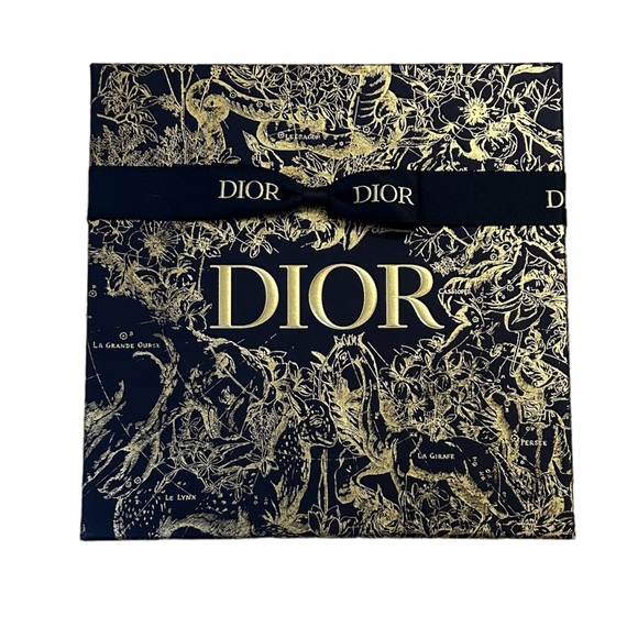 NWT- Christian Dior J’ adore Eau De Parfum Body Milk Gift Set - Picture 2 of 4